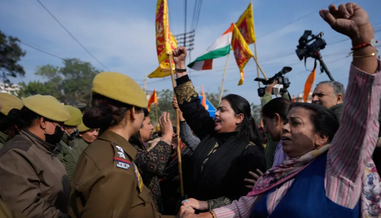 Aneh, India Tutup Kampus Kedokteran Kashmir karena Banyak Mahasiswa Muslim yang Diterima